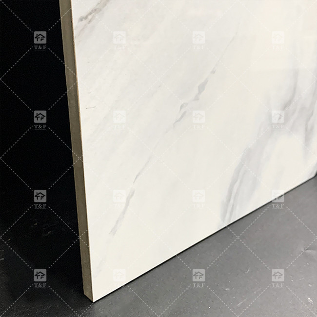 پاندا سفید سنگ مرمر به نظر می رسد کاشی های چینی 600x1200mm سلاخ برای اتاق نشیمن دکوراسیون دیوار سنگ لوکس برای مراکز خرید